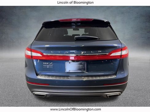 Used 2016 Lincoln MKX Select FWD image 5