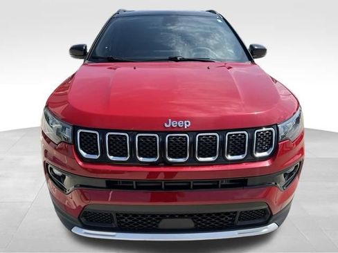 Used 2023 Jeep Compass Limited AWD/4WD image 14