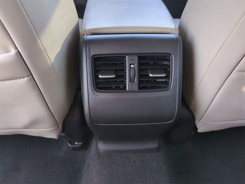 Used 2018 Honda Accord EX-L image 21