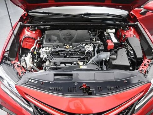 Used 2023 Toyota Camry XSE FWD image 14