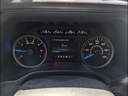 Used 2016 Ford F150 XLT w/ Equipment Group 301A Mid AWD/4WD image 2