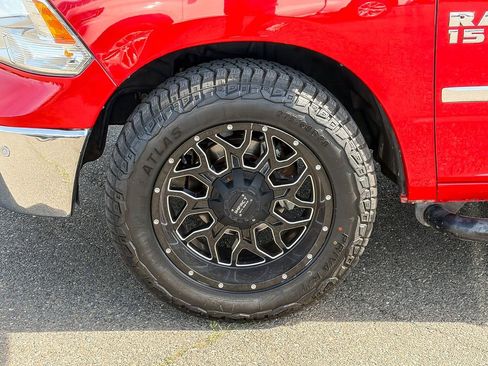 Used 2017 RAM 1500 Big Horn image 7