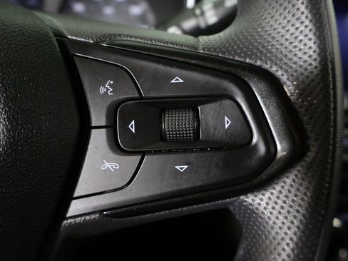 Used 2021 Chevrolet TrailBlazer LT w/ Convenience Package image 39