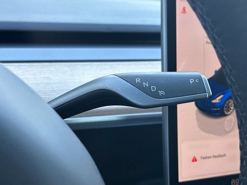 Used 2022 Tesla Model 3 image 20