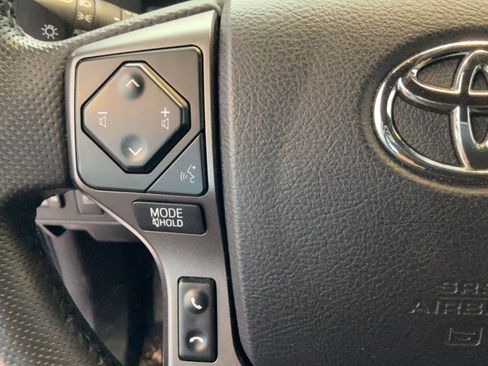 Certified 2023 Toyota Tacoma TRD Off-Road w/ Technology Package AWD/4WD image 16