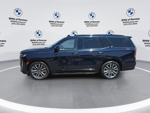 Used 2023 Cadillac Escalade Sport Platinum AWD/4WD image 5