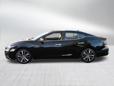 Used 2023 Nissan Maxima SV w/ Floor Mat Group image 4