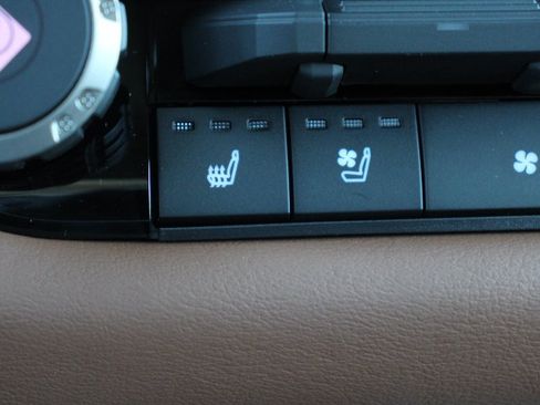 New 2026 Toyota Tundra 1794 Edition AWD/4WD image 18