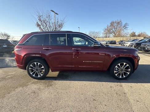 Used 2023 Jeep Grand Cherokee Overland image 10