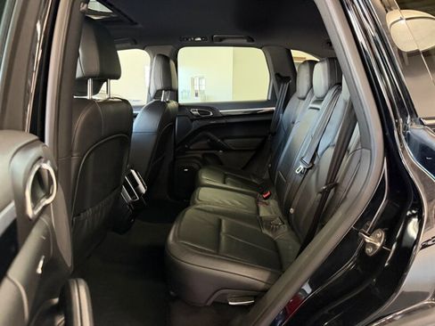 Used 2014 Porsche Cayenne Diesel Platinum Edition image 50