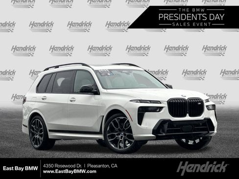 Certified 2025 BMW X7 M60i w/ Climate Comfort Package image 1