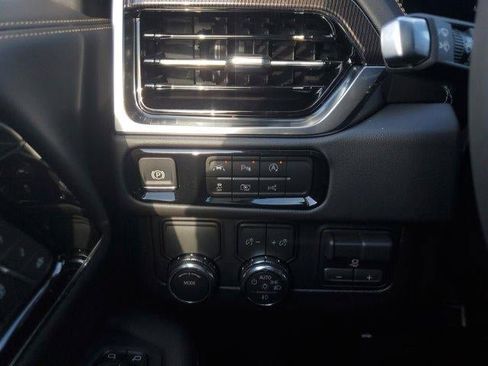 New 2026 GMC Yukon XL Elevation w/ Elevation Premium Package image 30