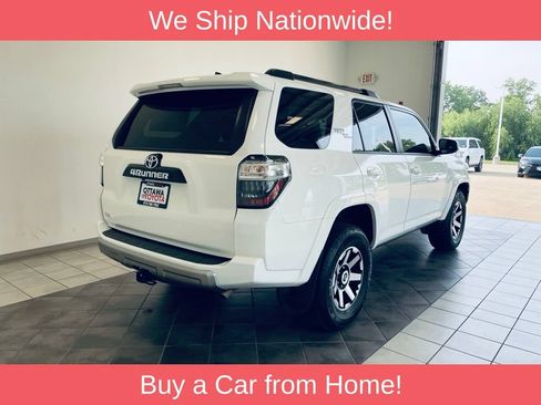 Used 2023 Toyota 4Runner TRD Off-Road Premium w/ Moonroof Package AWD/4WD image 6