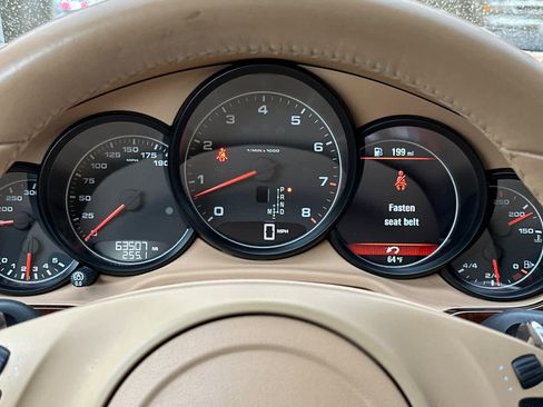 Used 2013 Porsche Panamera image 28