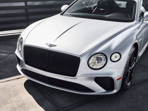 Used 2021 Bentley Continental GT AWD/4WD image 6