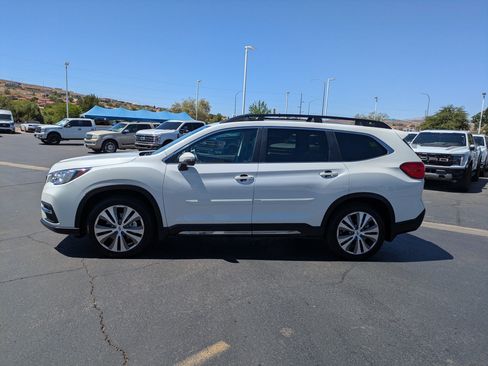 Used 2022 Subaru Ascent Limited w/ Technology Package AWD/4WD image 6