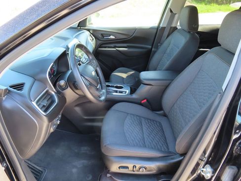 Used 2021 Chevrolet Equinox LT AWD/4WD image 23