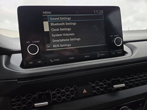 Used 2023 Honda Accord EX image 9