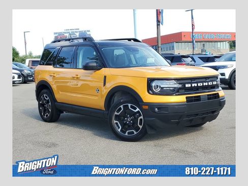 Certified 2023 Ford Bronco Sport Outer Banks w/ Tech Package AWD/4WD image 1