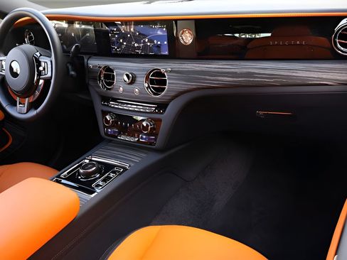 Certified 2024 Rolls-Royce Spectre w/ Leather Finishing Pack AWD/4WD image 26