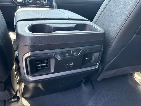 Used 2026 GMC Sierra 2500 Denali w/ Denali Reserve Package AWD/4WD image 17