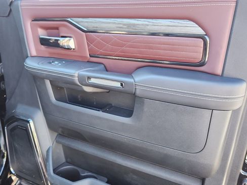 Used 2025 RAM 2500 Limited image 19