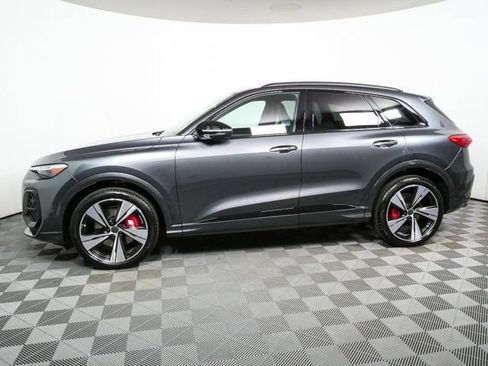 New 2026 Audi SQ5 Premium Plus image 33