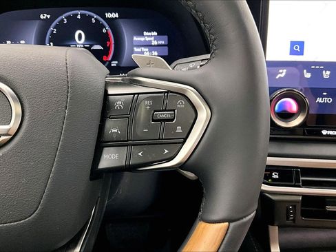 Used 2025 Lexus RX 350 Premium w/ Convenience Package image 20