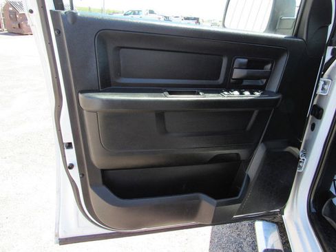 Used 2020 RAM 1500 Tradesman w/ Chrome Appearance Group AWD/4WD image 26