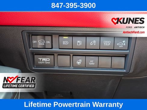 Used 2025 Toyota Sequoia TRD Pro AWD/4WD image 32