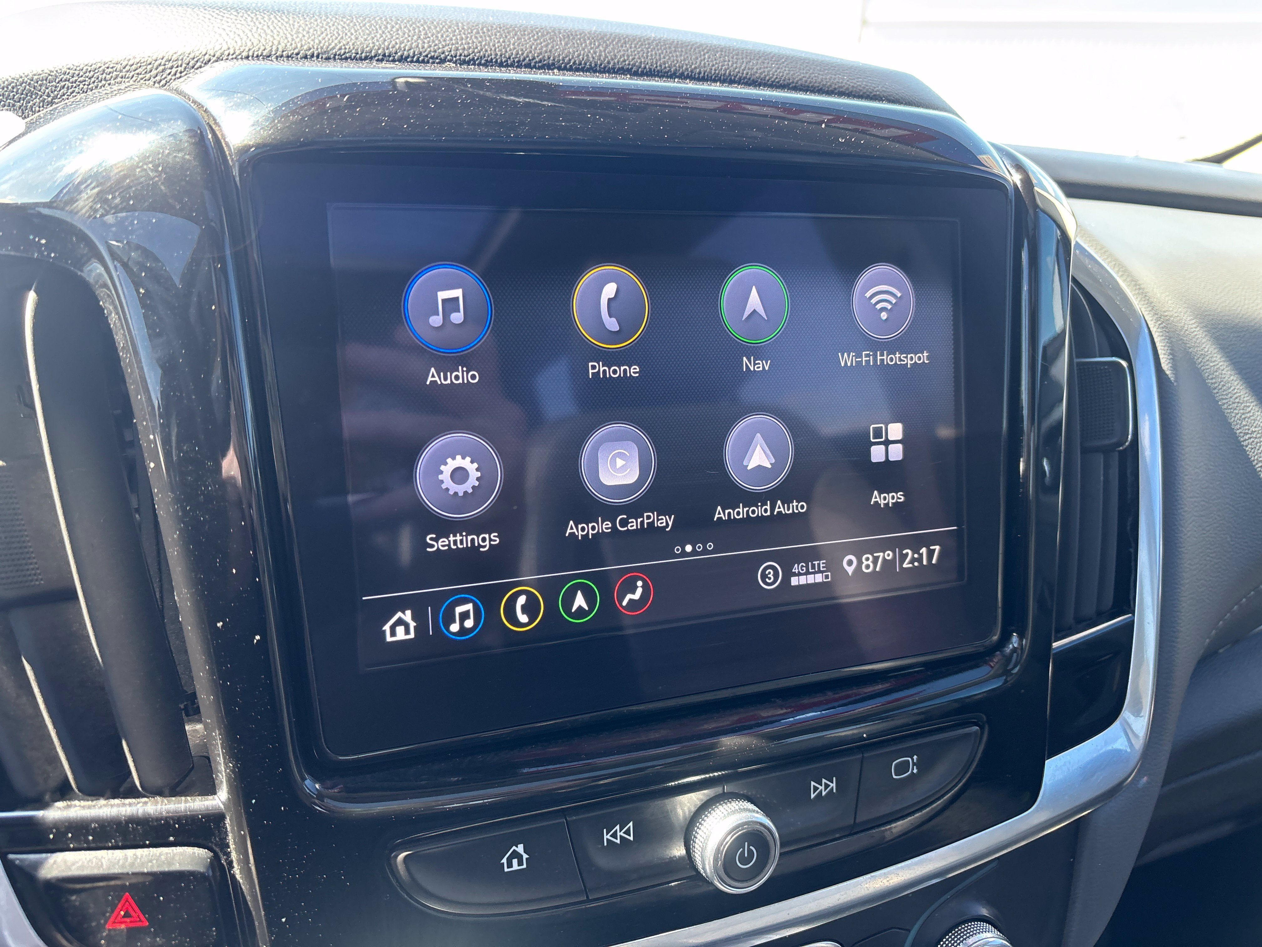 Used 2021 Chevrolet Traverse LT w/ LT Premium Package FWD image 22