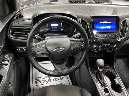 Used 2023 Chevrolet Equinox RS FWD image 3