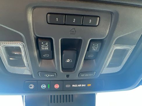 Used 2024 Chevrolet Silverado 3500 High Country w/ High Country Premium Package AWD/4WD image 25