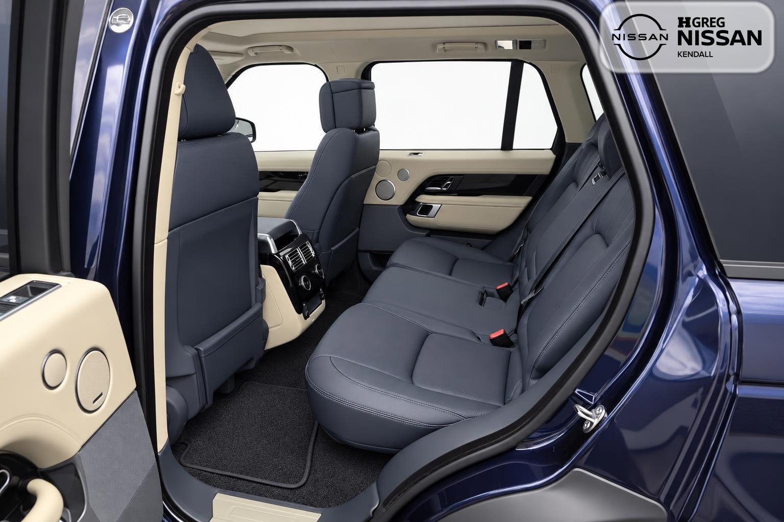 Used 2018 Land Rover Range Rover Supercharged AWD/4WD image 12