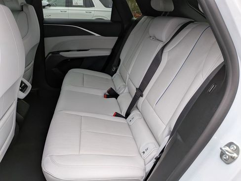 New 2026 Cadillac Lyriq Sport image 17