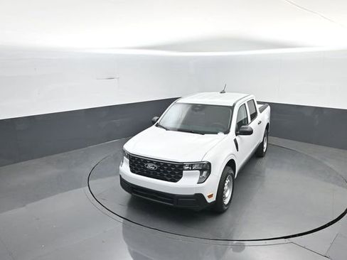 New 2026 Ford Maverick XL AWD/4WD image 18