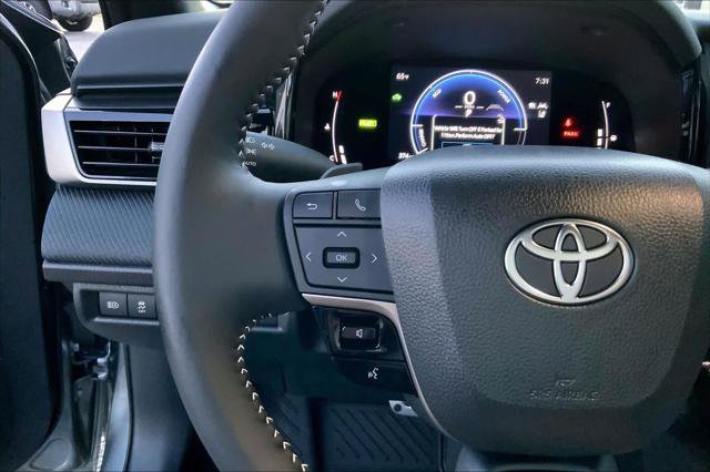 Certified 2026 Toyota Camry SE w/ Convenience Package FWD image 21