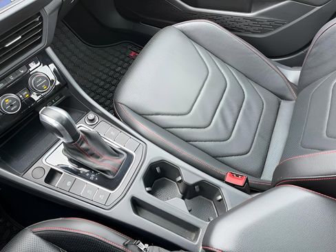 Used 2021 Volkswagen Jetta GLI image 19