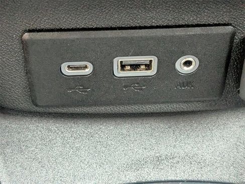 Used 2024 Chevrolet Malibu LT image 22