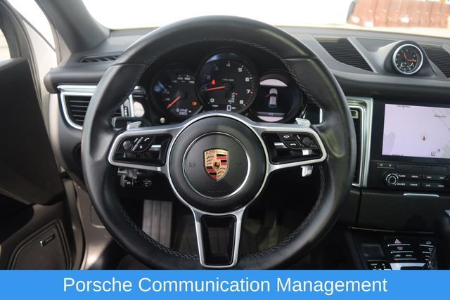 Used 2018 Porsche Macan AWD/4WD image 4