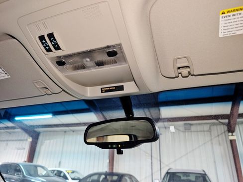 Used 2011 Chevrolet Tahoe LT image 37