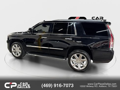 Used 2016 Cadillac Escalade Luxury RWD image 8