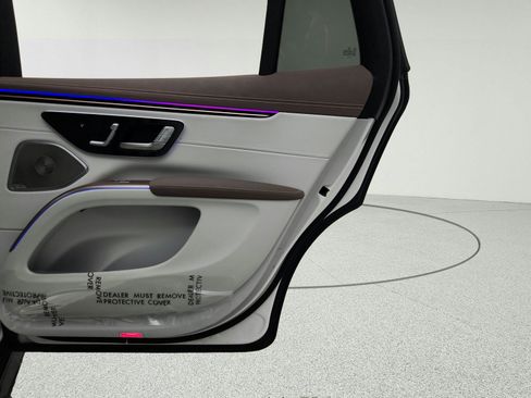 Certified 2023 Mercedes-Benz EQS 450+ 4MATIC SUV image 30