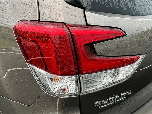 Used 2022 Subaru Forester Touring AWD/4WD image 21
