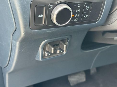 New 2025 Ford Maverick XLT w/ XLT Luxury Package image 11