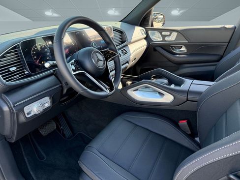 New 2026 Mercedes-Benz GLE 580 4MATIC image 3