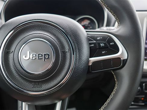 Used 2021 Jeep Compass 80th Special Edition image 13