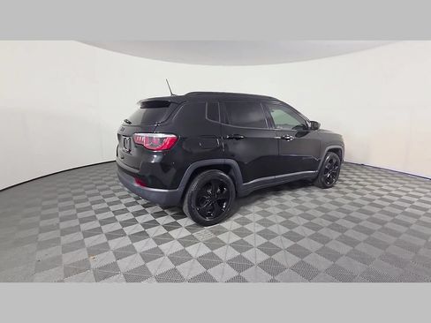 Used 2020 Jeep Compass Latitude FWD image 37