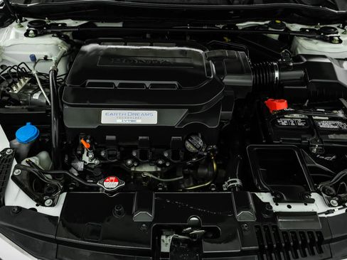 Used 2016 Honda Accord Touring image 42