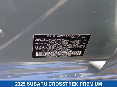 Certified 2025 Subaru Crosstrek 2.0i Premium image 37